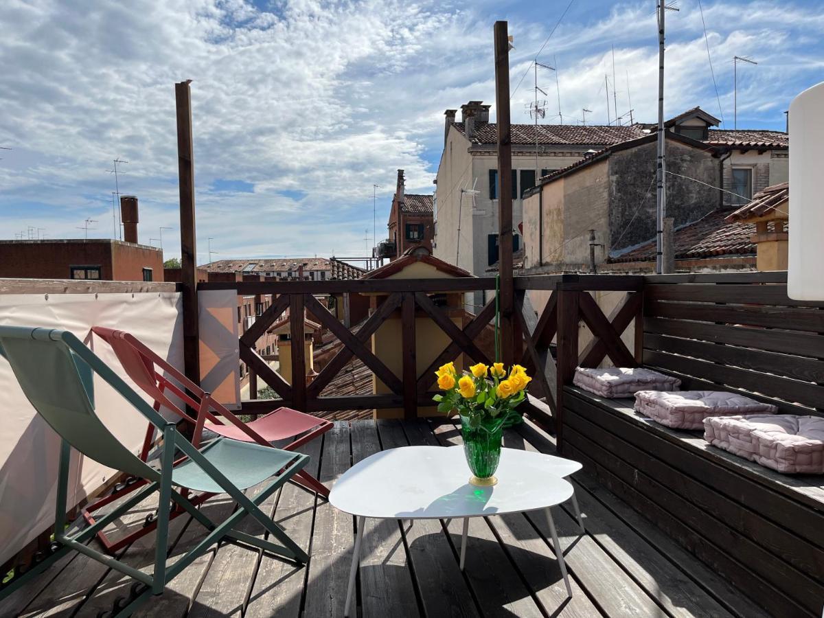 Casa Virginia Direct At The Canal Cannaregio With Own Roof Terrace Venise Extérieur photo